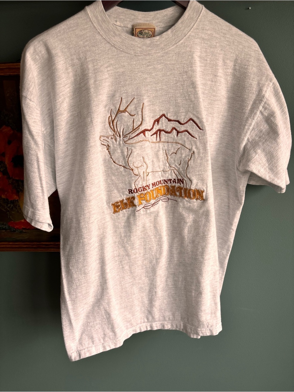 ✨VTG✨ Made in USA Elk Tee